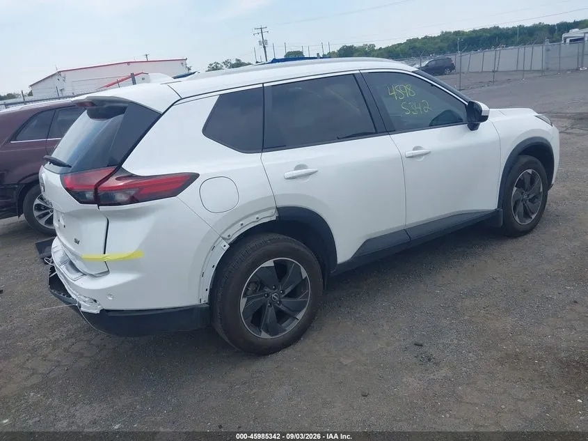 NISSAN ROGUE SV FWD 1 2024