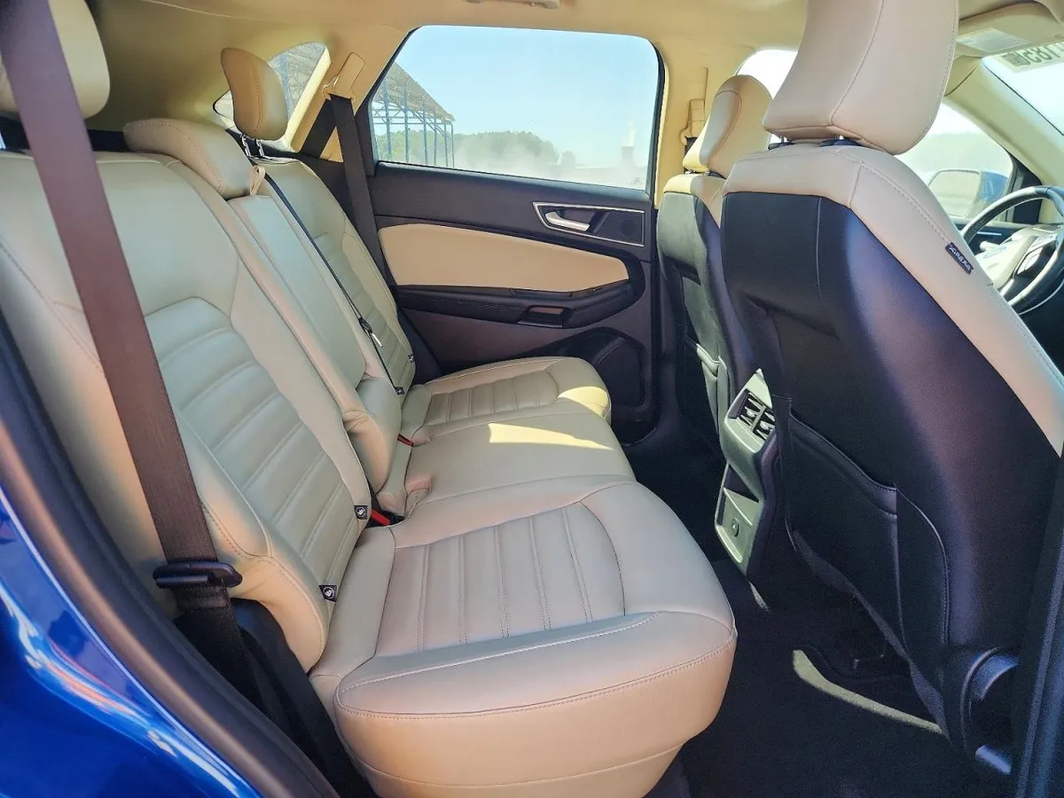 FORD EDGE SEL 2024
