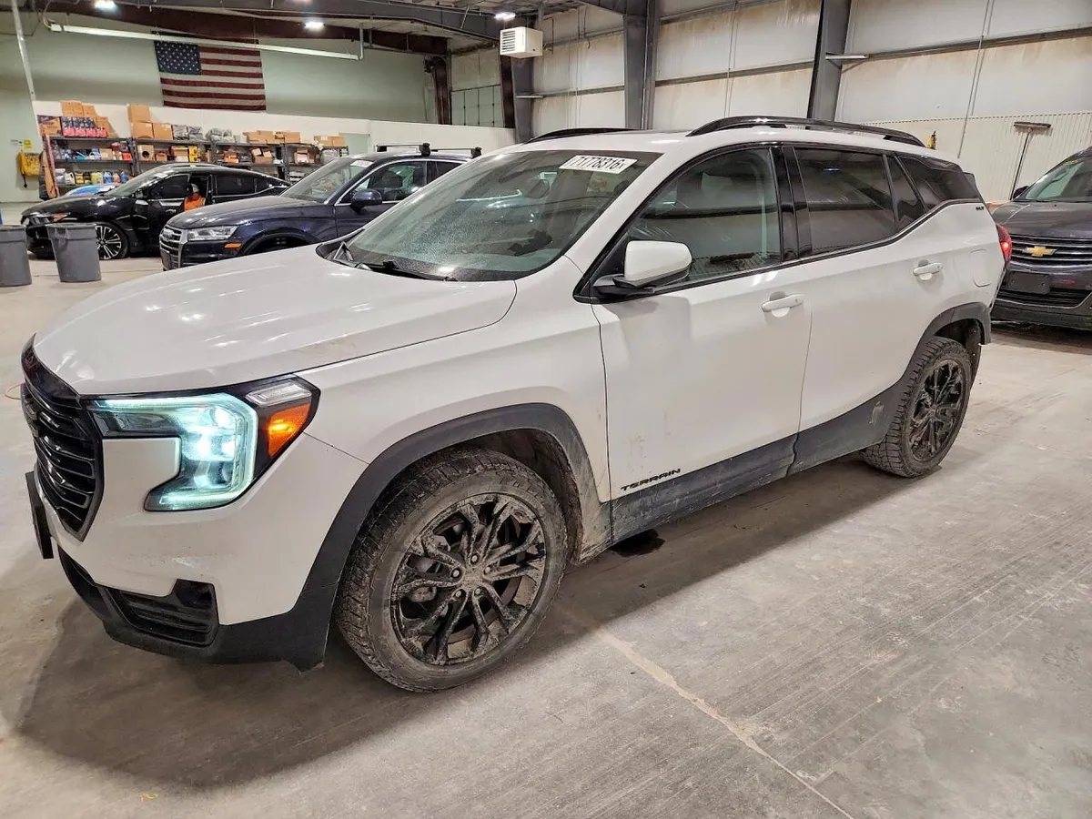 GMC TERRAIN SLT 2022
