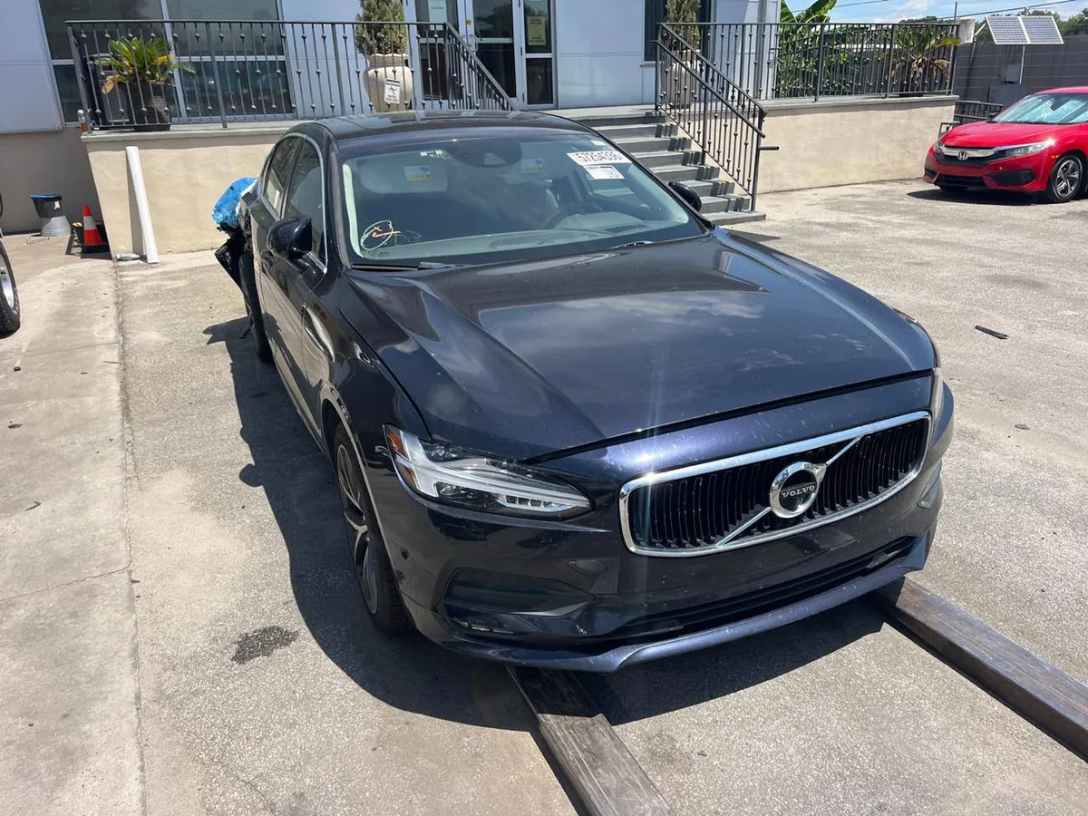 VOLVO S90 T6 AWD 2019