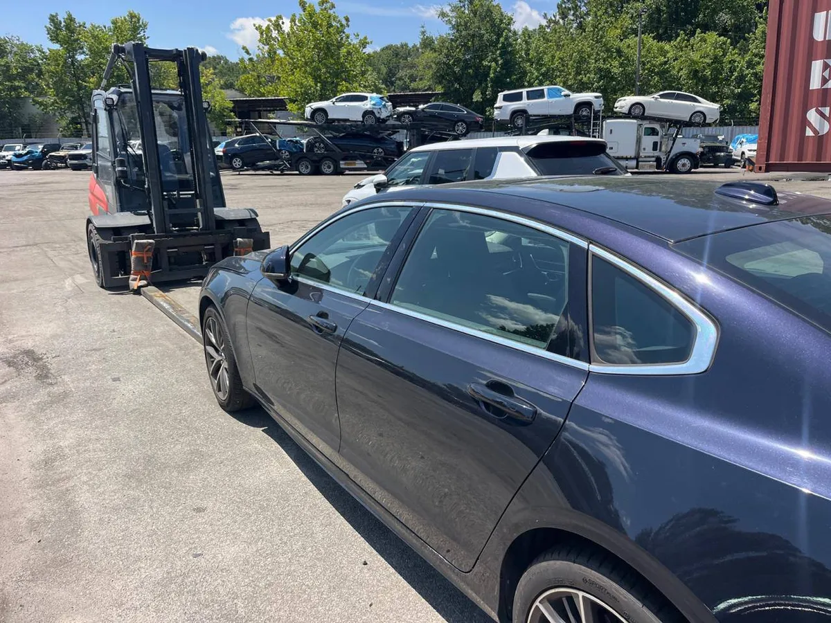 VOLVO S90 T6 AWD 2019