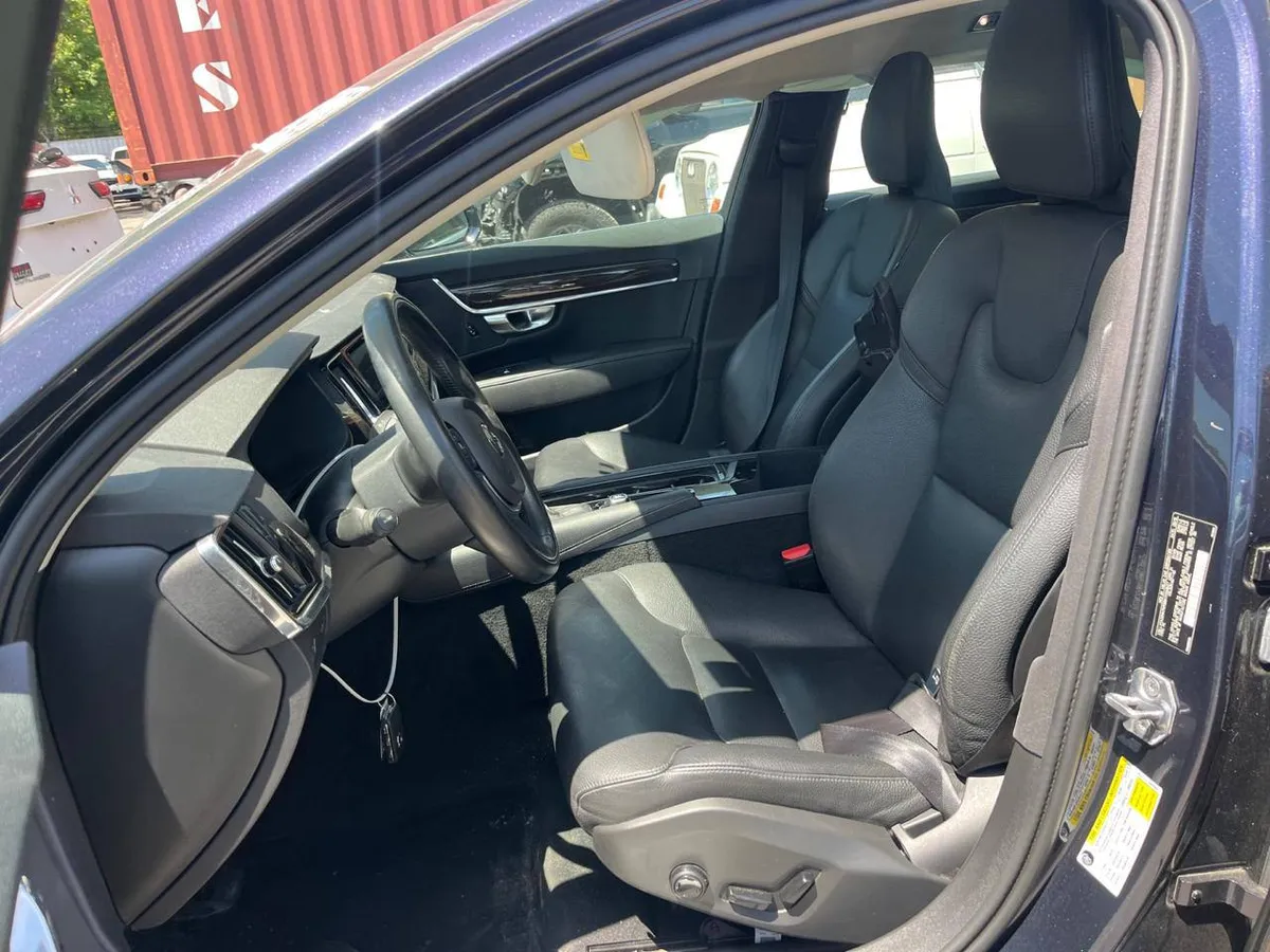 VOLVO S90 T6 AWD 2019