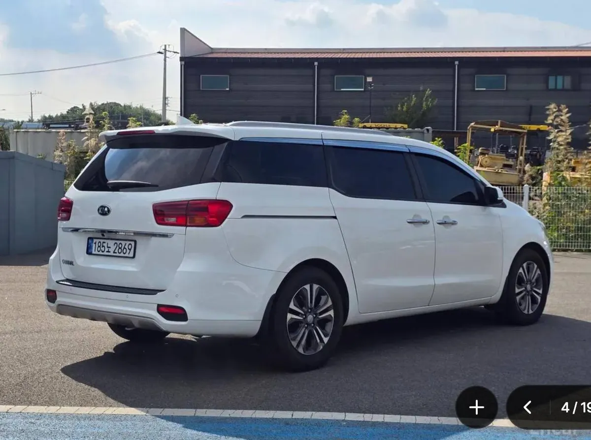 KIA CARNIVAL LUXURY ОПТИМАЛЬНЫЙ НАБОР ОПЦИЙ ГДЕ ПРОДУМАНА КАЖДАЯ ДЕТАЛЬ ДЛЯ КОМФОРТА ВОДИТЕЛЯ И ПАССАЖИРОВ 2019