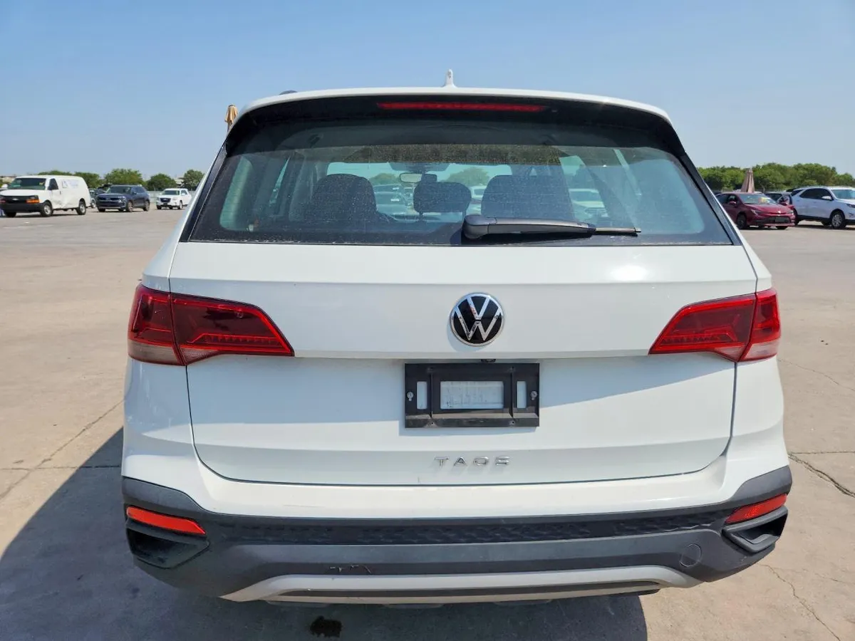 VOLKSWAGEN TAOS S 2026