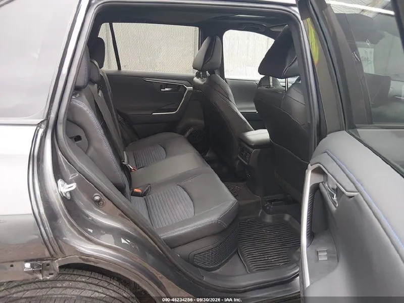 TOYOTA RAV4 HYBRID XSE 2024