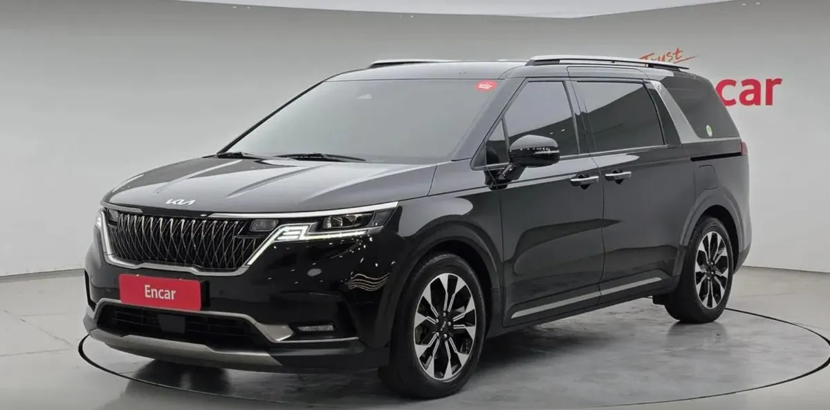 KIA CARNIVAL ТОПОВАЯ ПРЕДМАКСИМАЛЬНАЯ NOBLESSE 2023