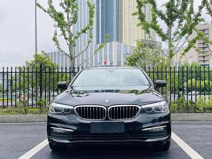 BMW 5 SERIES 2018