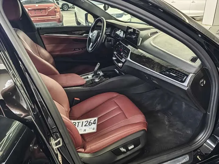 BMW 5 SERIES 2018