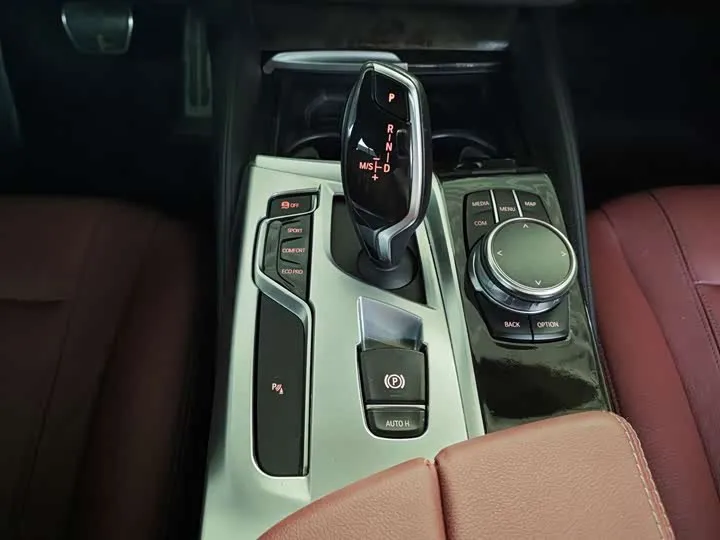 BMW 5 SERIES 2018