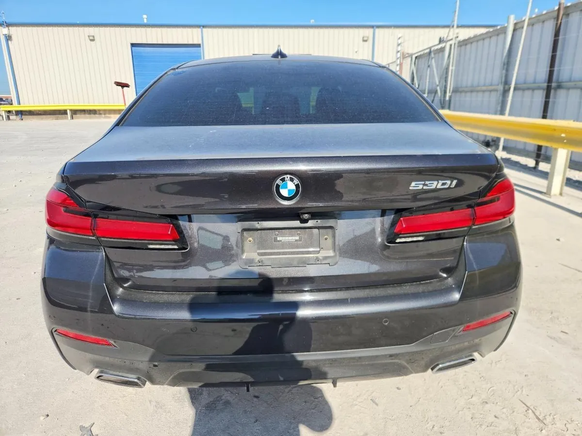 BMW 5 SERIES МУЛЬТИМЕДИА IDRIVE ВИРТУАЛЬНАЯ ПРИБОРНАЯ ПАНЕЛЬ ЛЮК ЭЛЕКТРОРЕГУЛИРОВКИ КРЕСЕЛ С ПАМЯТЬЮ ДВУХЗОННЫЙ К 2021