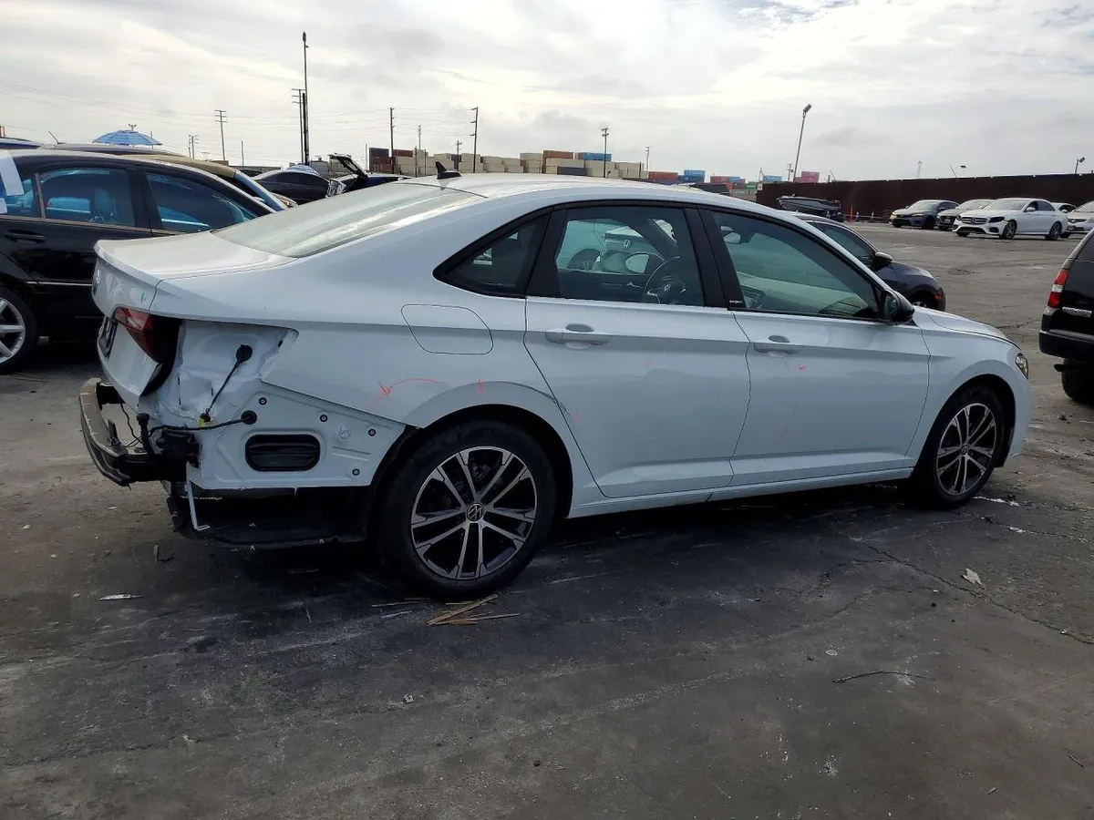 VOLKSWAGEN JETTA SPORT 2024