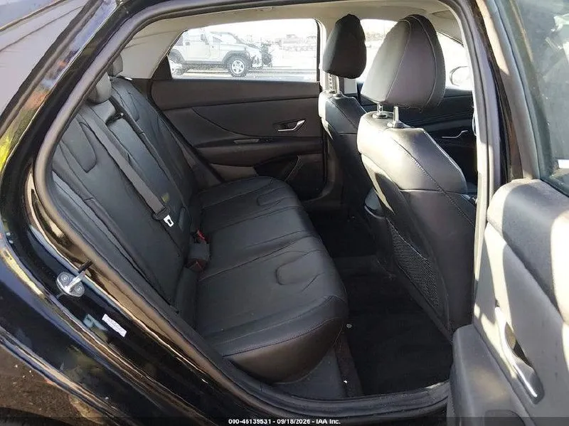 HYUNDAI ELANTRA LIMITED 2023