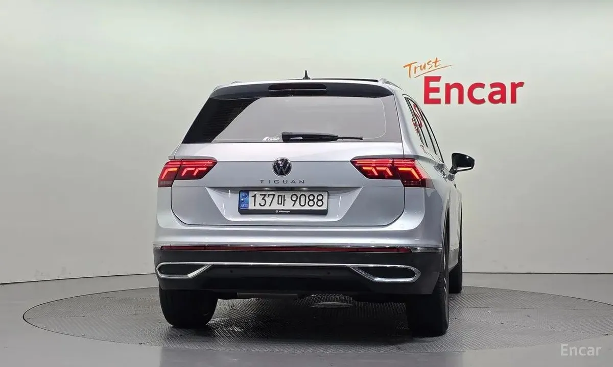 VOLKSWAGEN TIGUAN PRESTIGE ТОПОВОЕ ИСПОЛНЕНИЕ С ПРЕМИАЛЬНЫМ ОСНАЩЕНИЕМ САЛОНА И РАСШИРЕННЫМИ ОПЦИЯМИ БЕЗОПАСНОСТИ 2022