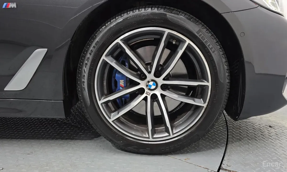 BMW 5 SERIES M SPORT 2022