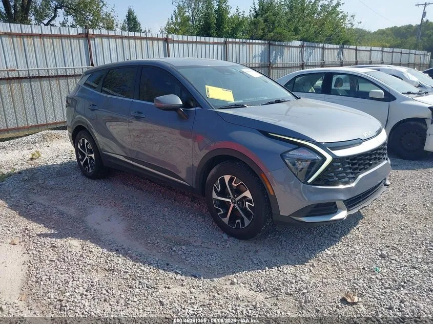 KIA SPORTAGE EX 2023