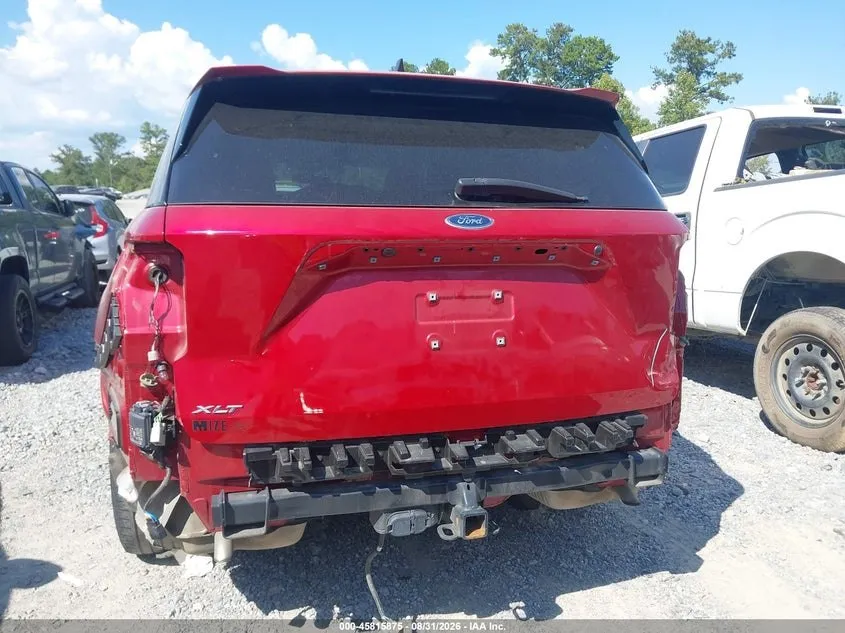 FORD EXPLORER XLT 2022