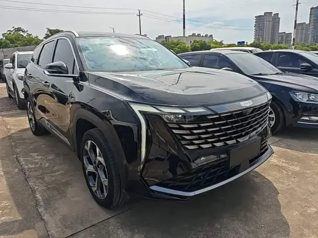 GEELY BOYUE L ПРОБЕГ 32 900 КМ ДЛЯ 2023 ГОДА ЭТО ОЧЕНЬ МАЛО ДВИГАТЕЛЬ ТОЛЬКО РАЗОГРЕЛСЯ 2023