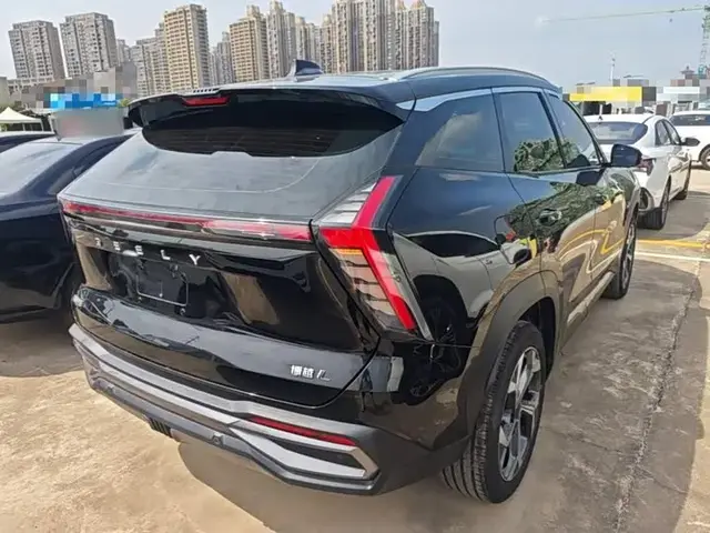 GEELY BOYUE L ПРОБЕГ 32 900 КМ ДЛЯ 2023 ГОДА ЭТО ОЧЕНЬ МАЛО ДВИГАТЕЛЬ ТОЛЬКО РАЗОГРЕЛСЯ 2023