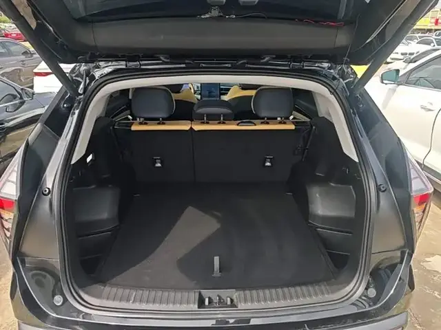 GEELY BOYUE L ПРОБЕГ 32 900 КМ ДЛЯ 2023 ГОДА ЭТО ОЧЕНЬ МАЛО ДВИГАТЕЛЬ ТОЛЬКО РАЗОГРЕЛСЯ 2023
