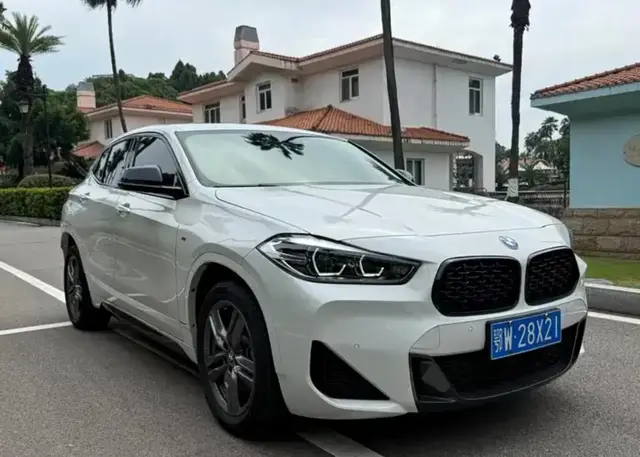 BMW X2 2023