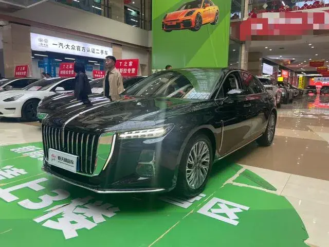 HONGQI H5 ПРОБЕГ 30 000 КМ ДЛЯ 2023 ГОДА ЭТО ОТЛИЧНЫЙ ПОКАЗАТЕЛЬ ДВИГАТЕЛЬ ТОЛЬКО РАЗОГРЕЛСЯ 2023