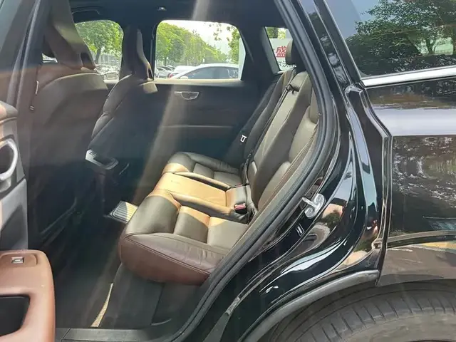 VOLVO XC60 ПРОБЕГ 47 000 КМ ДЛЯ 2023 ГОДА ЭТО ОТЛИЧНЫЙ ПОКАЗАТЕЛЬ АВТОМОБИЛЬ ТОЛЬКО РАЗОГРЕЛСЯ 2023