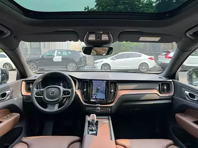 VOLVO XC60 ПРОБЕГ 47 000 КМ ДЛЯ 2023 ГОДА ЭТО ОТЛИЧНЫЙ ПОКАЗАТЕЛЬ АВТОМОБИЛЬ ТОЛЬКО РАЗОГРЕЛСЯ 2023
