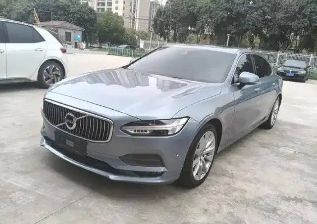 VOLVO S90 2018