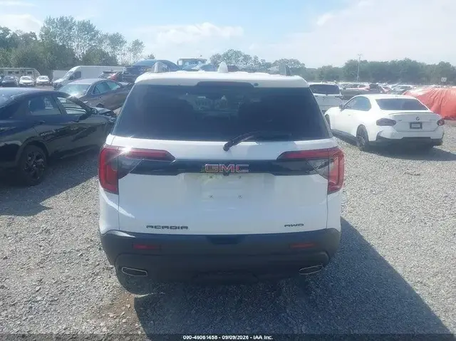 GMC ACADIA SLT 2023