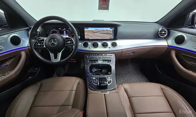 MERCEDES-BENZ E-CLASS 2022