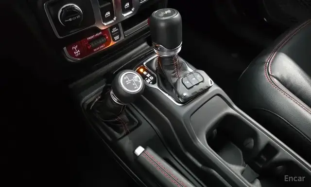 JEEP WRANGLER RUBICON 2-DOOR 2024