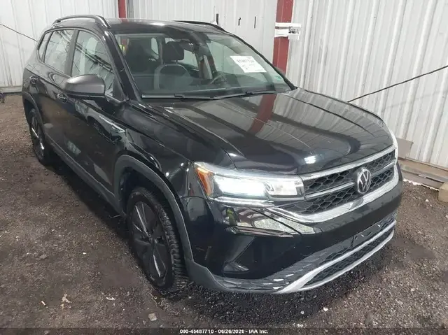 VOLKSWAGEN TAOS 2022