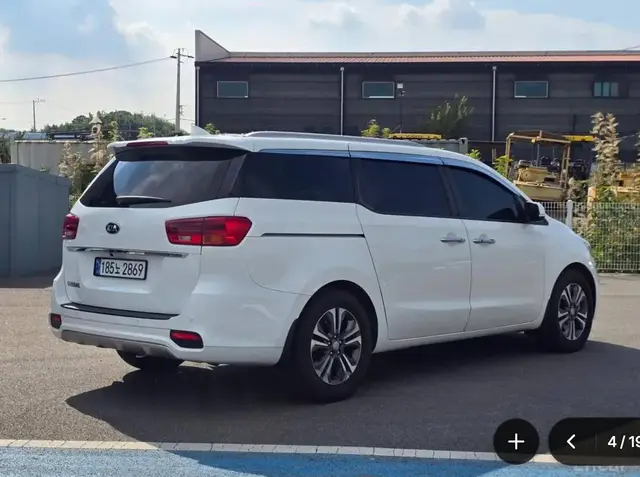 KIA CARNIVAL LUXURY ОПТИМАЛЬНЫЙ НАБОР ОПЦИЙ ГДЕ ПРОДУМАНА КАЖДАЯ ДЕТАЛЬ ДЛЯ КОМФОРТА ВОДИТЕЛЯ И ПАССАЖИРОВ 2019