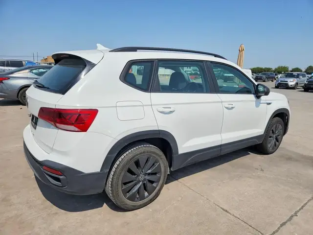 VOLKSWAGEN TAOS S 2026