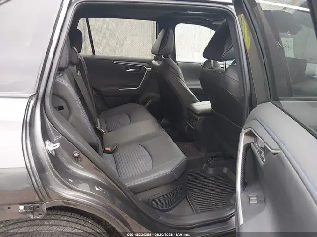 TOYOTA RAV4 HYBRID XSE 2024