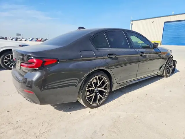 BMW 5 SERIES МУЛЬТИМЕДИА IDRIVE ВИРТУАЛЬНАЯ ПРИБОРНАЯ ПАНЕЛЬ ЛЮК ЭЛЕКТРОРЕГУЛИРОВКИ КРЕСЕЛ С ПАМЯТЬЮ ДВУХЗОННЫЙ К 2021
