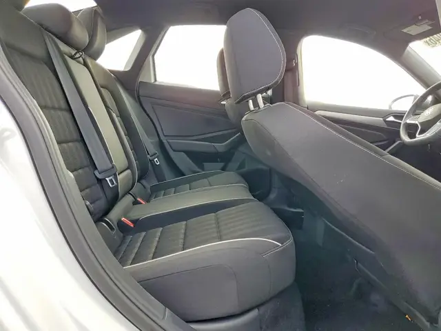 VOLKSWAGEN JETTA SPORT 2024