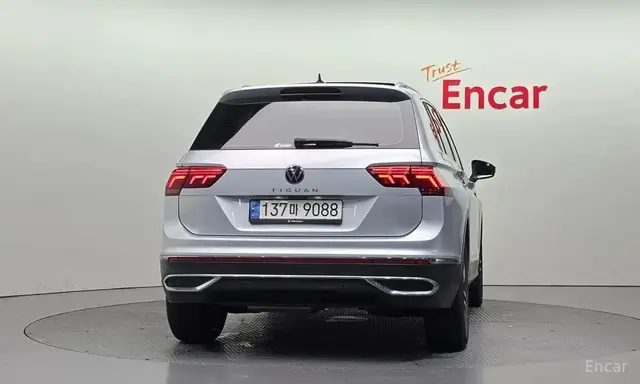VOLKSWAGEN TIGUAN PRESTIGE ТОПОВОЕ ИСПОЛНЕНИЕ С ПРЕМИАЛЬНЫМ ОСНАЩЕНИЕМ САЛОНА И РАСШИРЕННЫМИ ОПЦИЯМИ БЕЗОПАСНОСТИ 2022