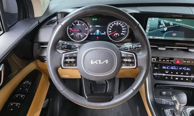 KIA CARNIVAL IV PRESTIGE 2022