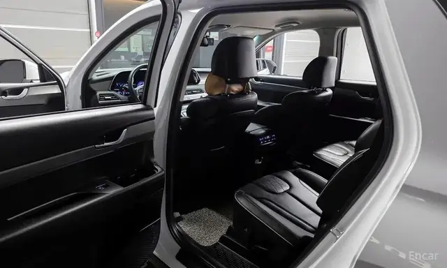 HYUNDAI PALISADE EXCLUSIVE ВЫСОКИЙ УРОВЕНЬ ОСНАЩЕНИЯ С АКЦЕНТОМ НА КОМФОРТ И ПРЕМИАЛЬНЫЕ МАТЕРИАЛЫ 2022
