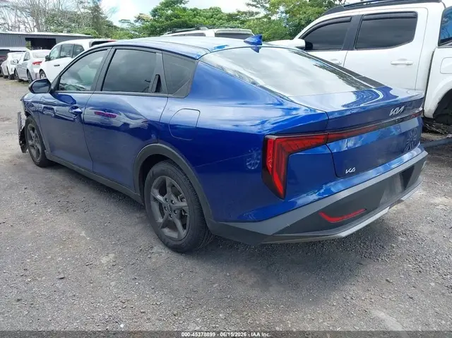 KIA K4 LXS 2025