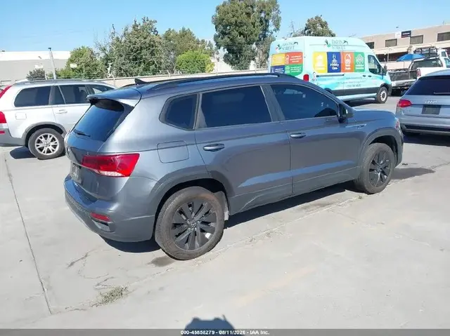 VOLKSWAGEN TAOS S 1 2024