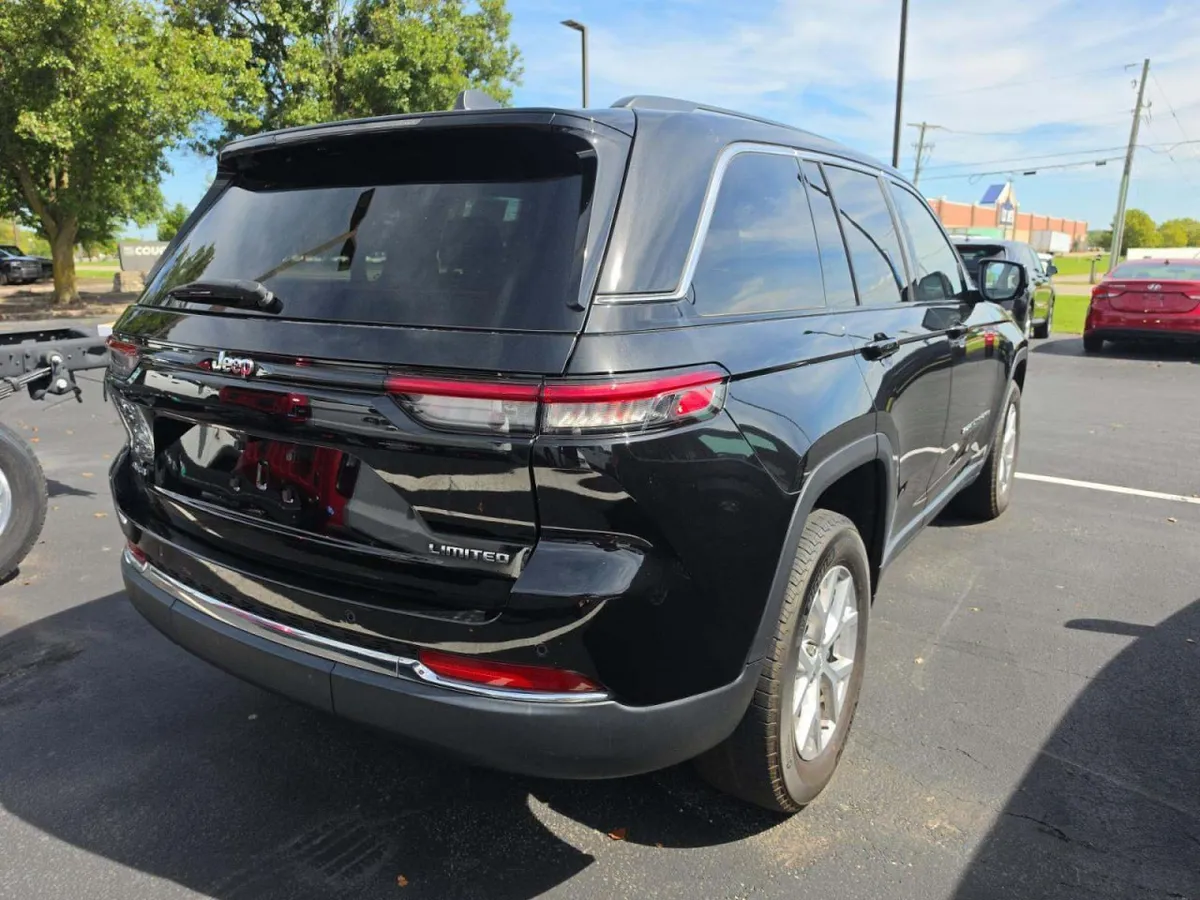 JEEP GRAND CHEROKEE LIMITED 2023
