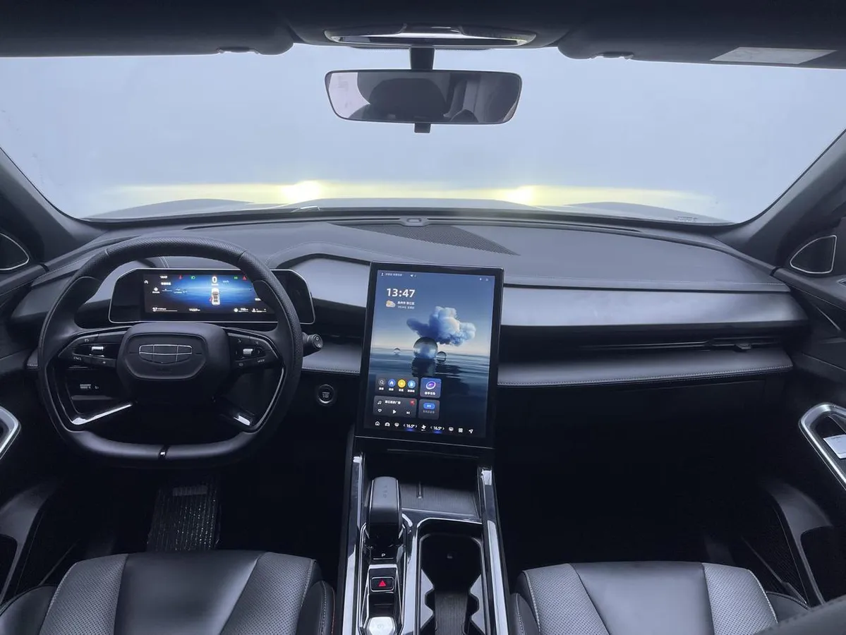GEELY BOYUE COOL 2023