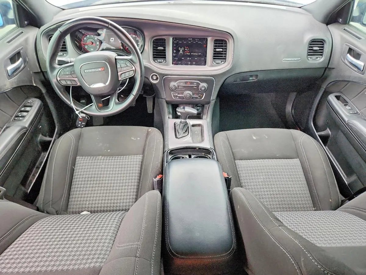DODGE CHARGER SXT 2023