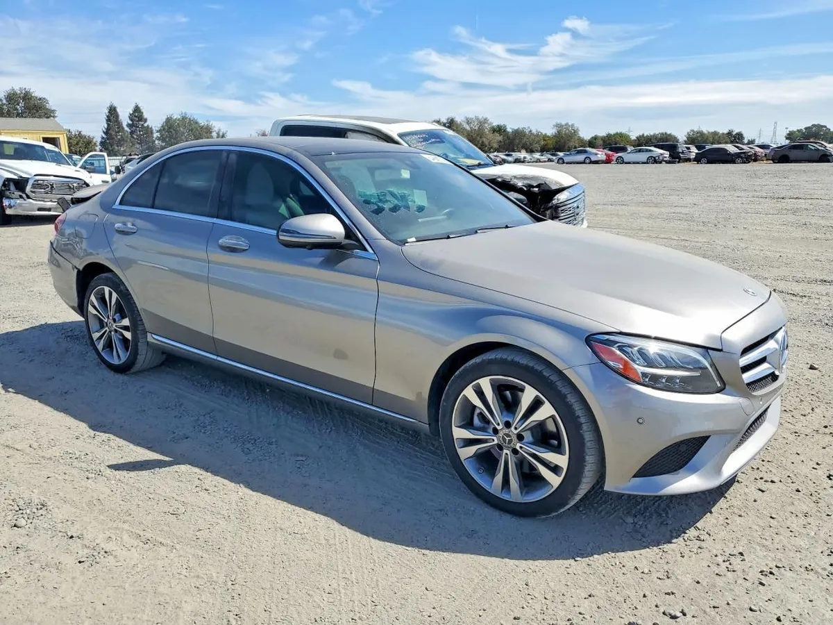 MERCEDES-BENZ C-CLASS 2020