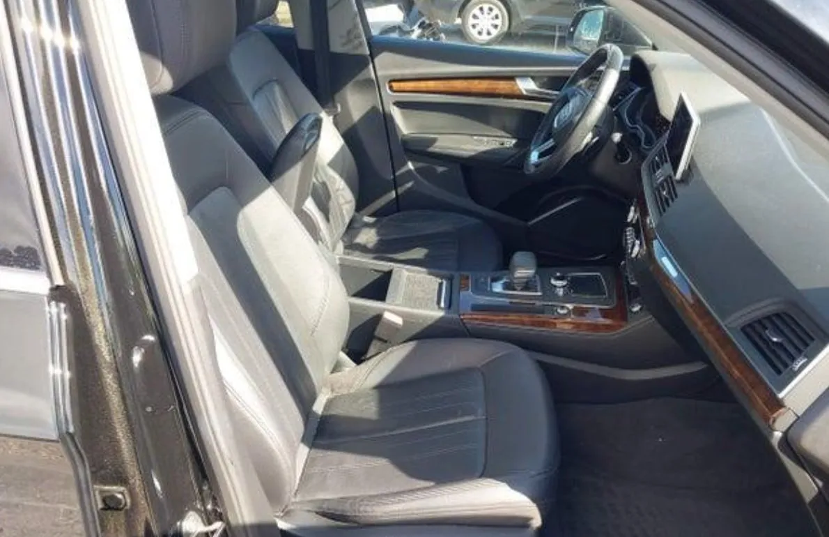 AUDI Q5 PREMIUM PLUS 45 TFSI S TRONIC 2020