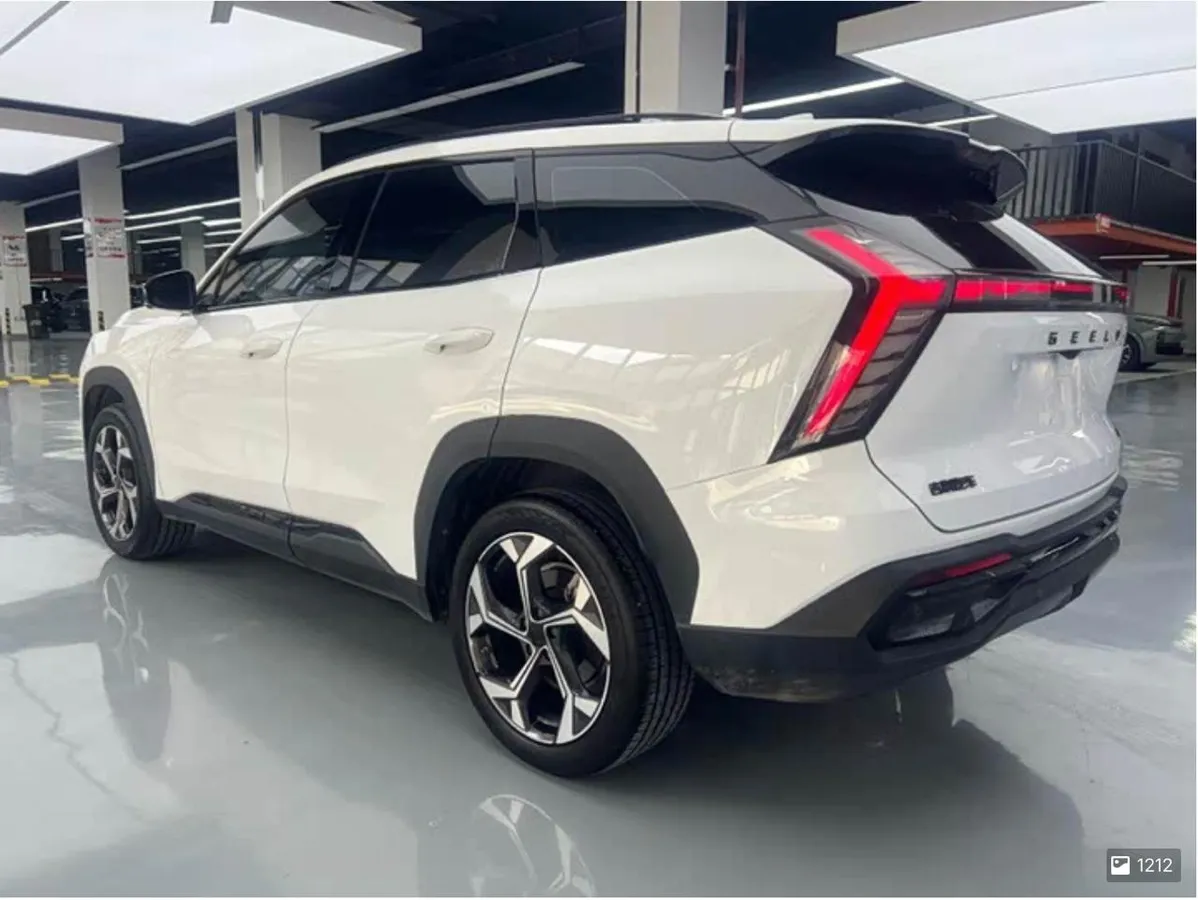 GEELY BOYUE L PREMIUM 2023