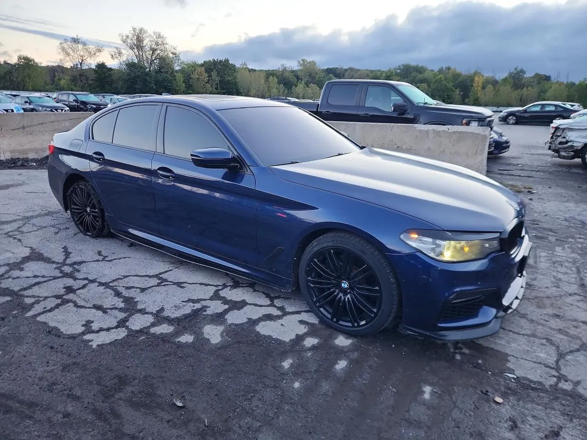 BMW 530XI 2018