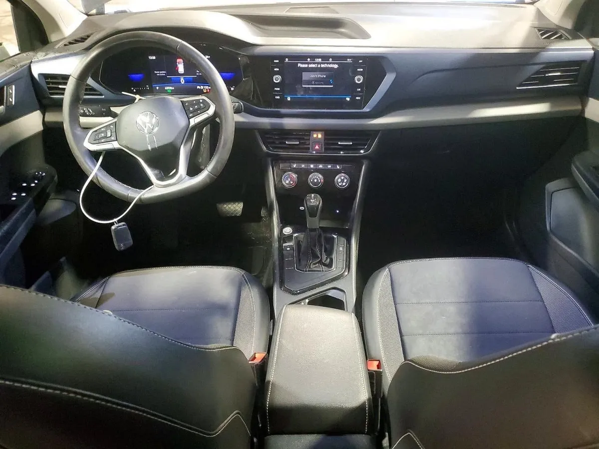 VOLKSWAGEN TAOS SE 2023
